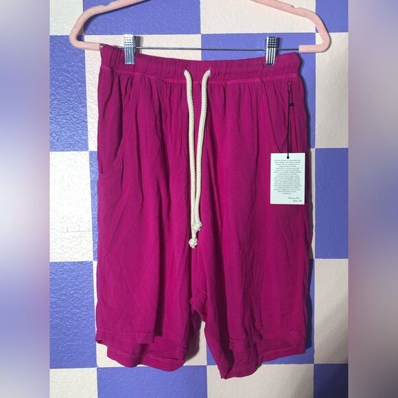 NWT Electric & Rose Lightweight Drawstring Lounge Shorts in Vivid Fuscia -Size S - Picture 1 of 4